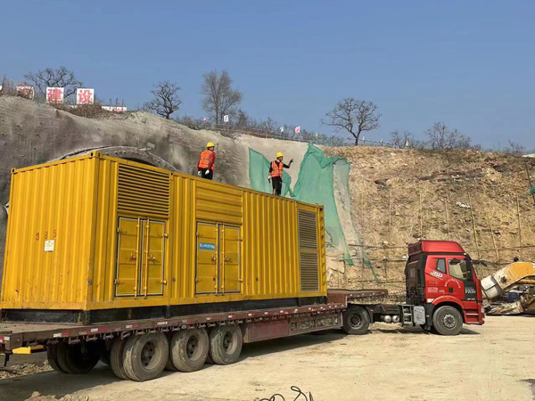 青湖路街道发电机租赁如何根据测试结果判断机油泵的工作状态是否正常?