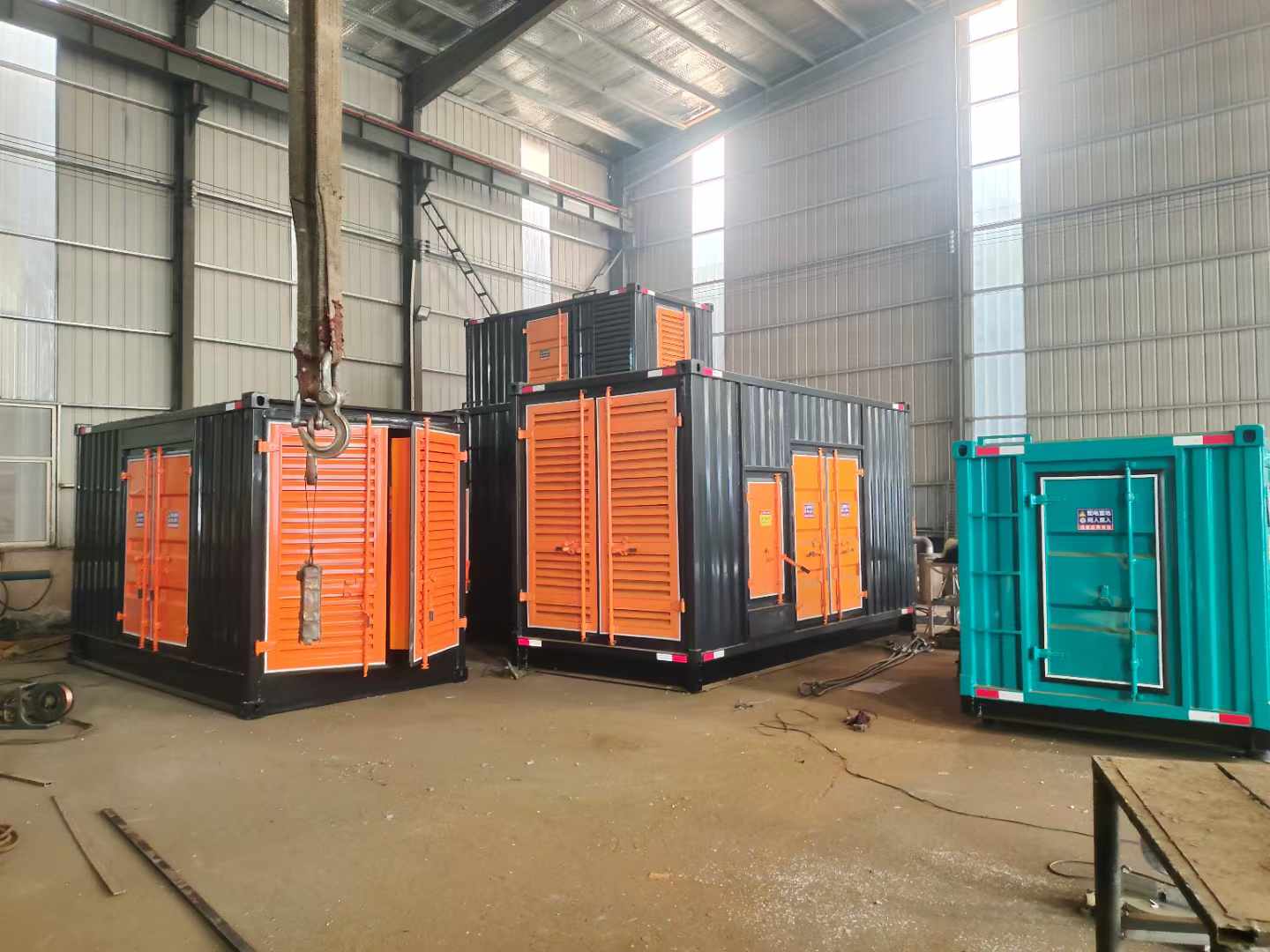 青湖路街道发动机故障灯亮了是什么原因？