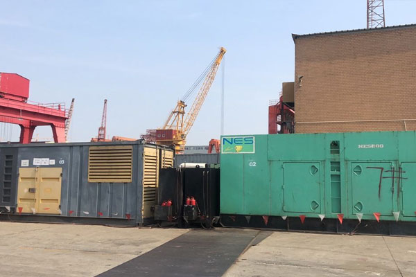 青湖路街道发电机出租空气滤清器的清洁频率是多少？